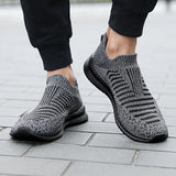 Slip-on Breathable Lightweight Anti-slip Walking Shoes