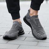 Slip-on Breathable Laceless Lightweight Anti-slip Walking Shoes